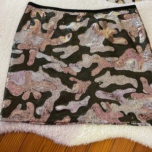 Camo Sequin ✨ Mini Skirt